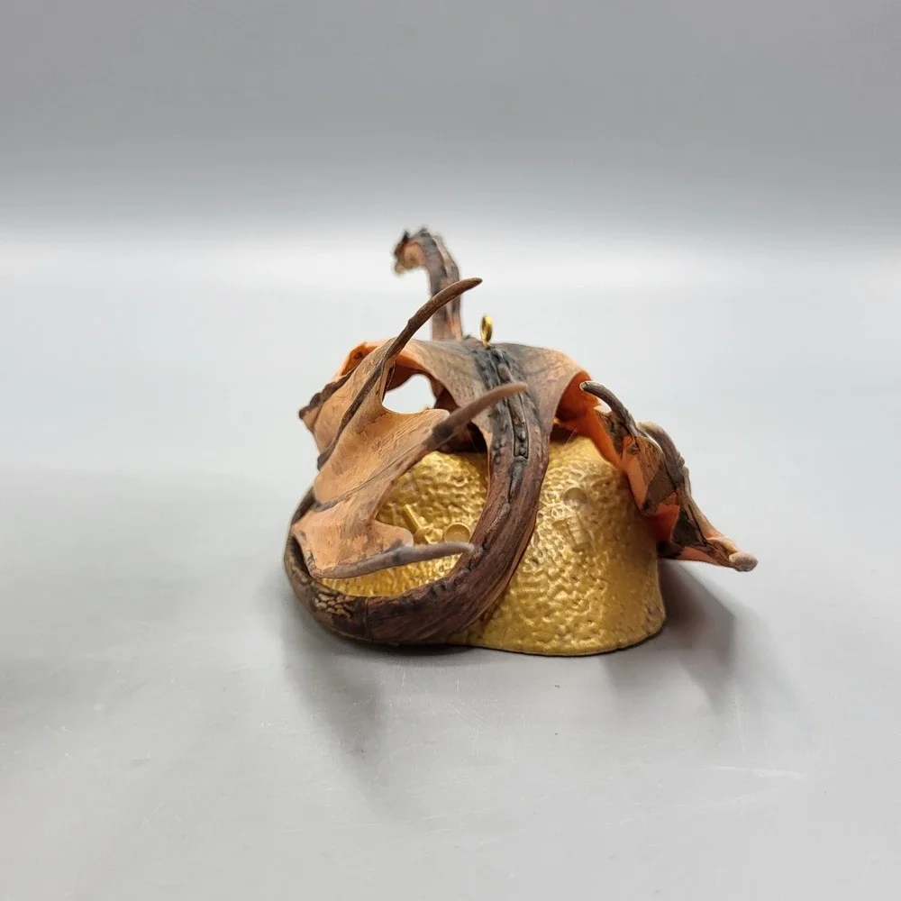 Hallmark Smaug Awakens Ornament The Hobbit Desolation of Smaug Gold Holiday